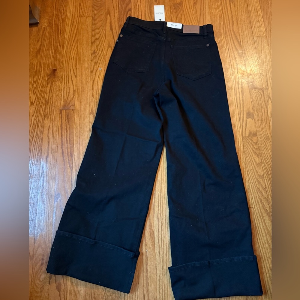 Judy Blue jeans - Picture 2 of 9